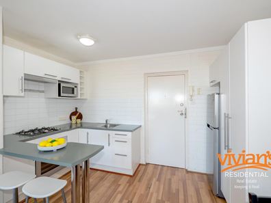 81/4 Dover Court, Mosman Park WA 6012