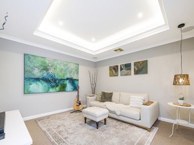 6 Windermere Boulevard, Aveley WA 6069