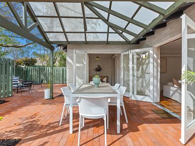 1/1 Prospect Place, Claremont WA 6010
