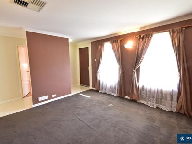 374 Westfield Road, Seville Grove WA 6112