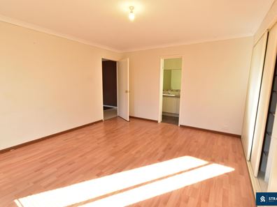 374 Westfield Road, Seville Grove WA 6112