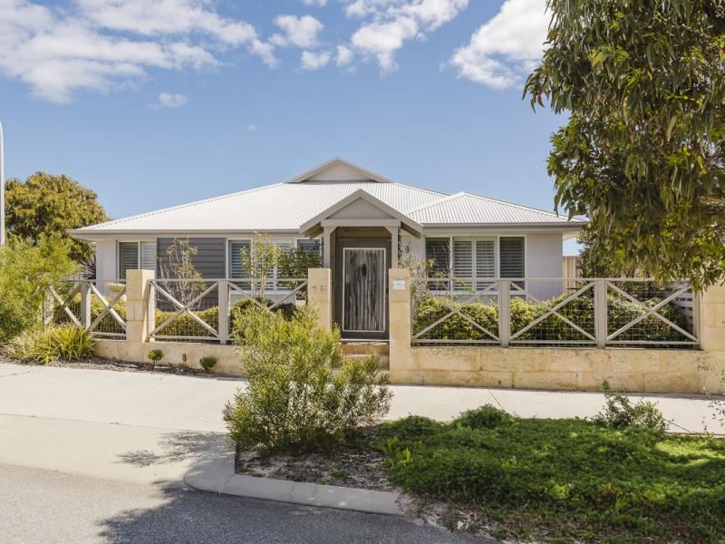 15 Parktree Avenue, Yanchep