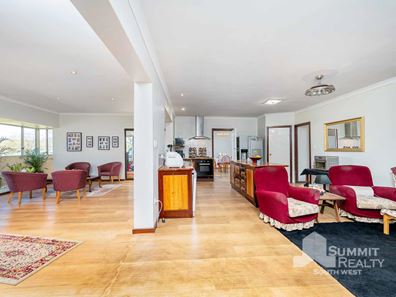15 Cundinup-Kirup Road, Mullalyup WA 6252