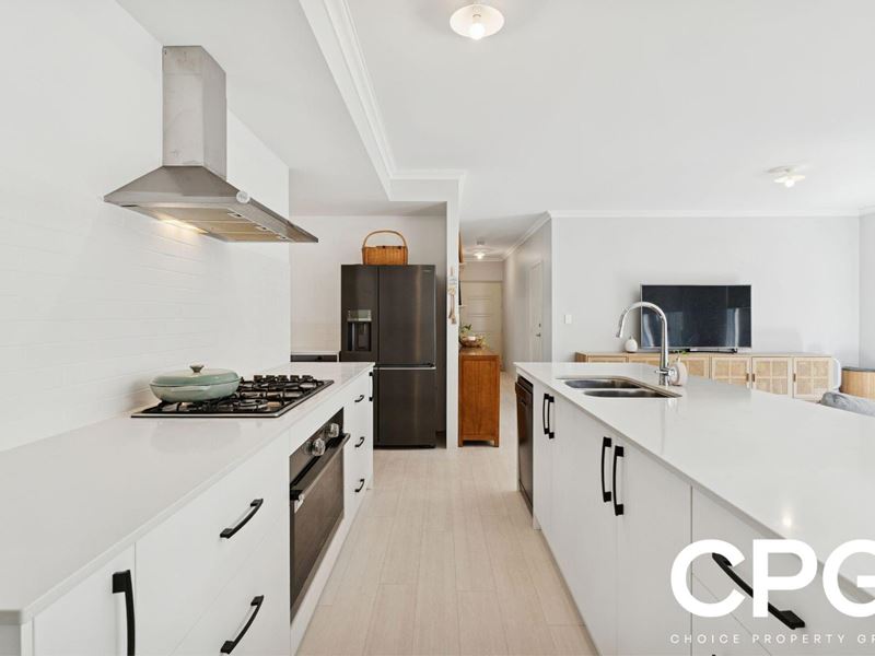 7/16 Crestview Crescent, Kalamunda WA 6076