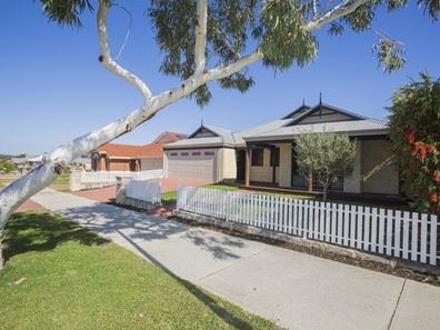 6 Brookmount Drive, Ellenbrook WA 6069