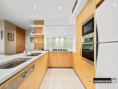 106/90 Terrace Road, East Perth WA 6004