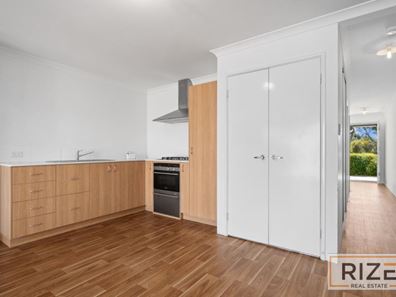 12 Nodder Lane, Banksia Grove WA 6031