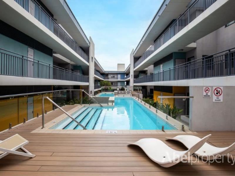 41/23 Junction Boulevard, Cockburn Central WA 6164