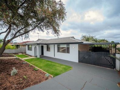 17 Gayford Way, Girrawheen WA 6064