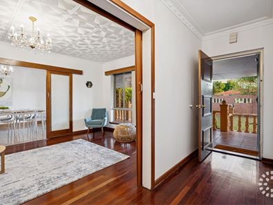 4 Duffield Avenue, Beaconsfield WA 6162
