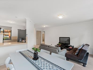7/10 Dowling Street, Rockingham WA 6168