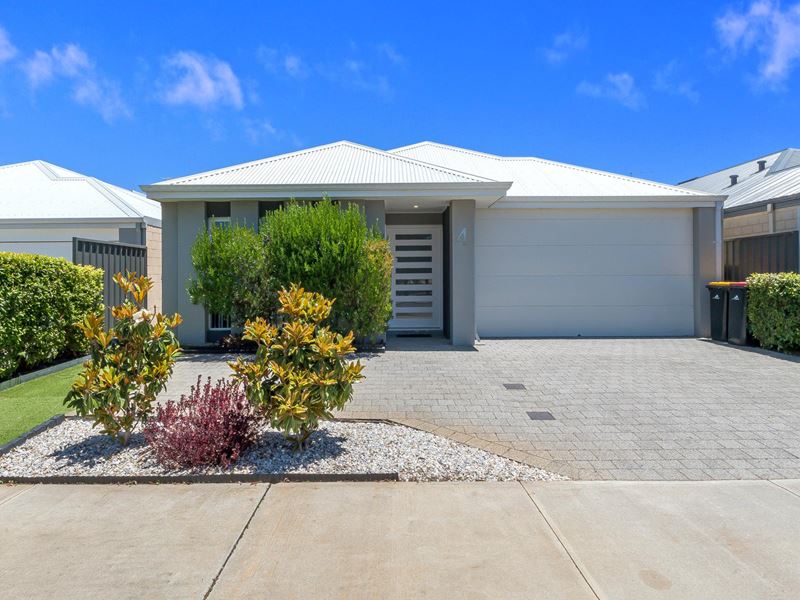4 Lentara View, Hilbert WA 6112