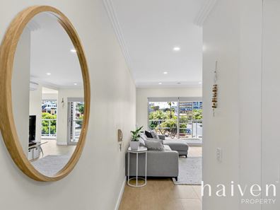11/285 West Coast Highway, Scarborough WA 6019