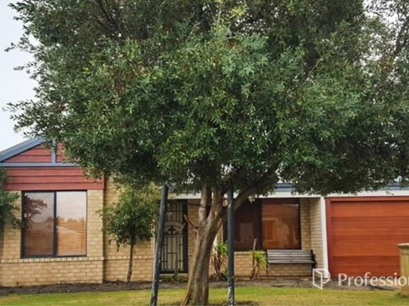 22 Brindabella Avenue, Rockingham WA 6168