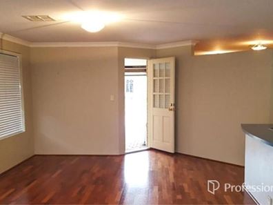 22 Brindabella Avenue, Rockingham WA 6168