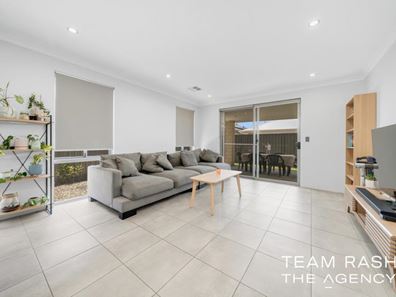 12 Cedarleaf Grange, Dayton WA 6055