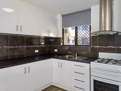 107B/19 Herdsman Parade, Wembley WA 6014