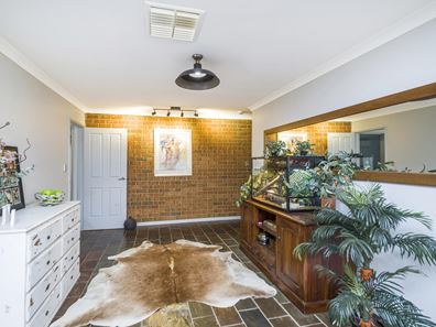 17 Banksia Court, Bullsbrook WA 6084