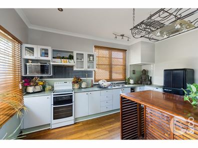 37 Sharman Street, Medina WA 6167