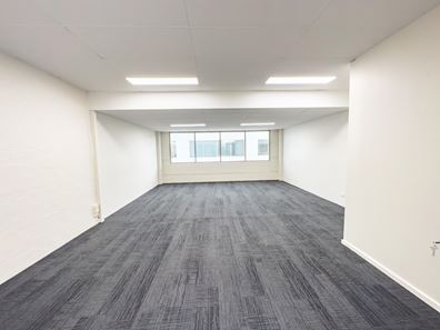 1E/135 Victoria Street, Bunbury WA 6230