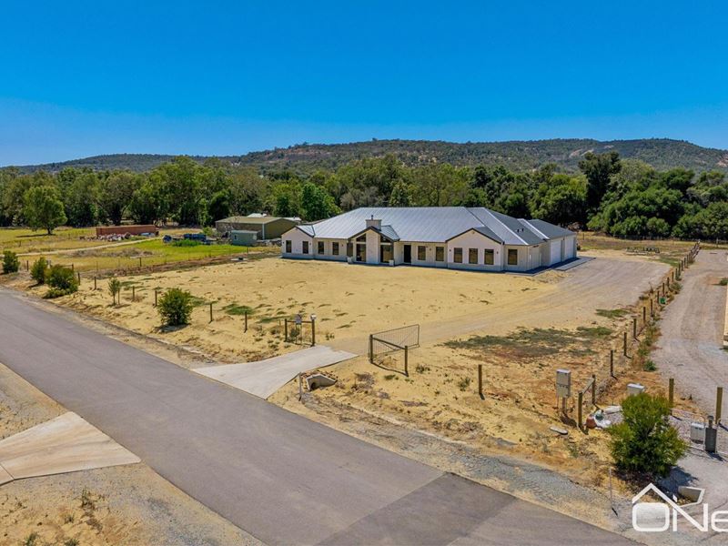 30 Cottage Close, Darling Downs