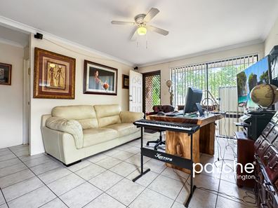 39 Bombay Entrance, Stratton WA 6056