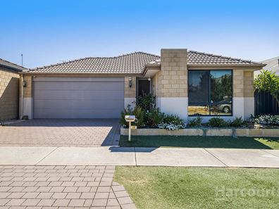 23 Cabernet Loop, Pearsall WA 6065