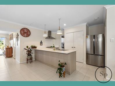 32 Shannon Road, Mandurah WA 6210