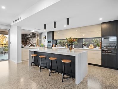 10A Fletcher Street, Rockingham WA 6168