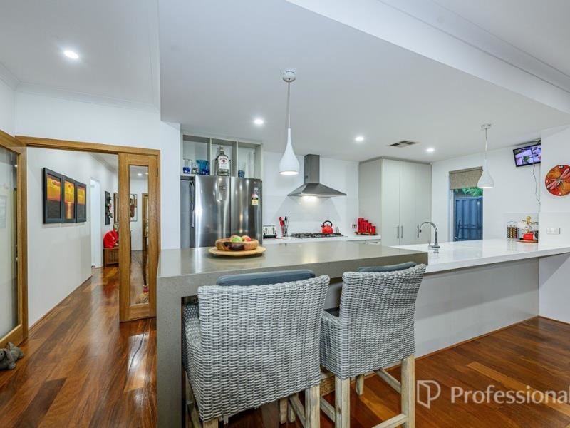 31 Safford Avenue, Aveley WA 6069