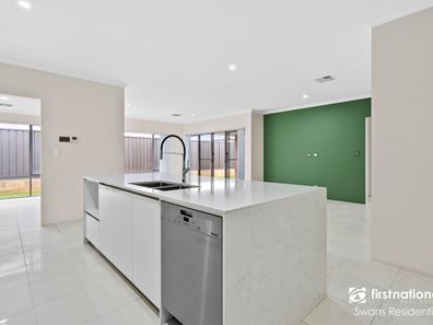 13 Koolbardi Street, Halls Head WA 6210