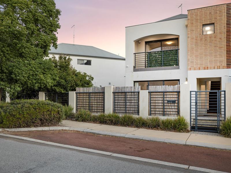 3 Gaudi Way, Clarkson