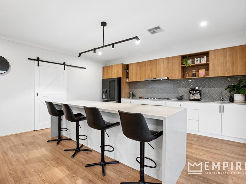 36 Yellowtail Grove, Beeliar