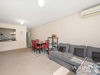 12/21 Disney Rd, Parmelia WA 6167