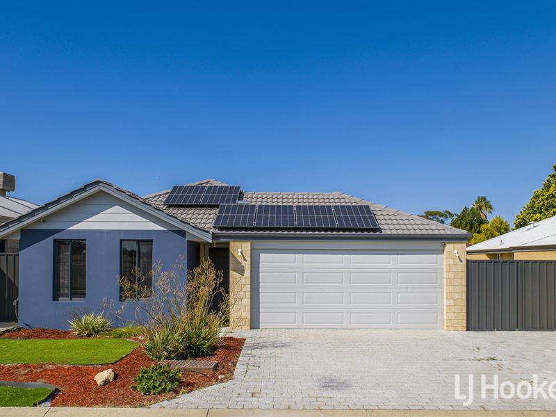 45 Hemingway Drive, Camillo WA 6111