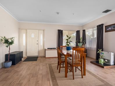 25 Killington Crescent, Boulder WA 6432