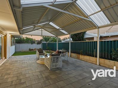 1A Davy Street, Alfred Cove WA 6154