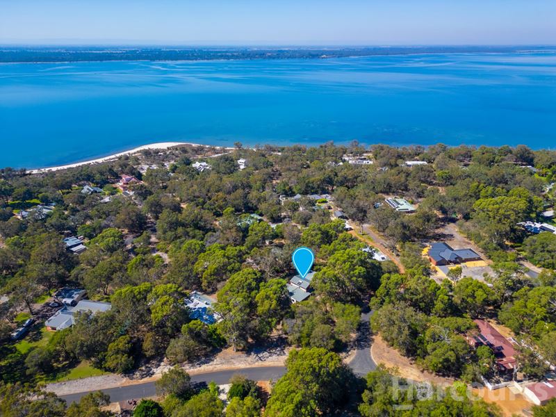 2 Park Way, Bouvard WA 6211
