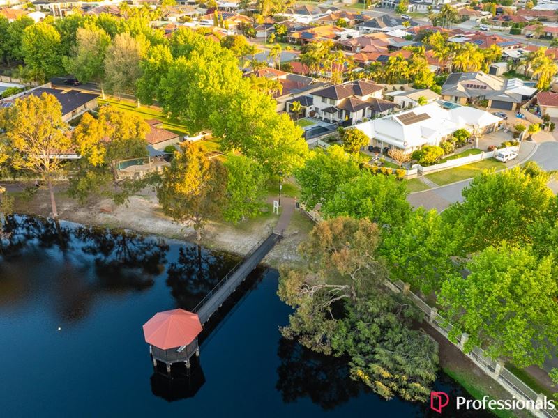 30 Paradise Quays, Ballajura
