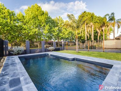 30 Paradise Quays, Ballajura WA 6066