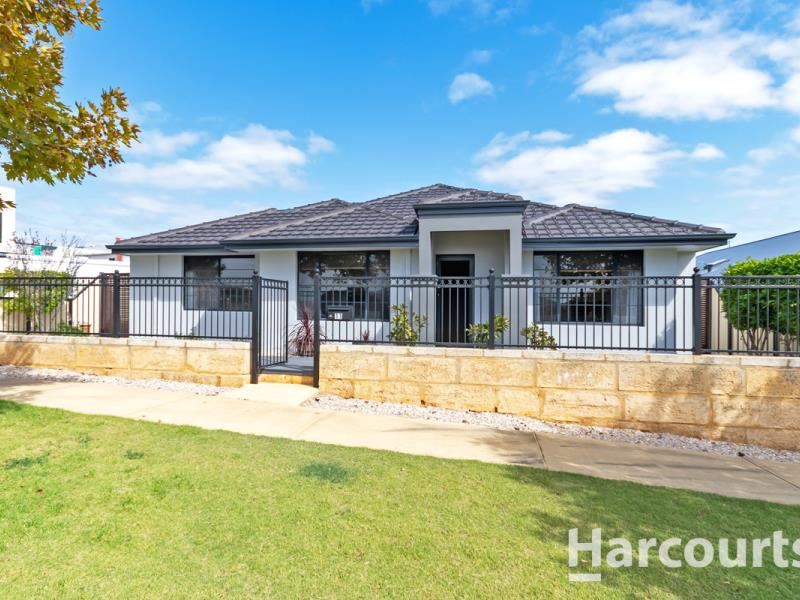 11 Kirra Lane, Clarkson WA 6030