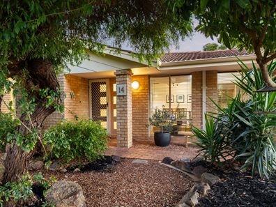 14 Calleen Court, Wilson WA 6107