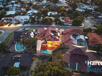 10 Haynes Road, Sorrento WA 6020