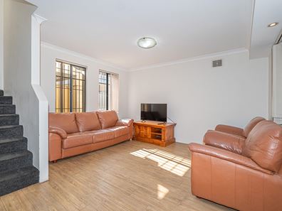 3/13 Gochean Avenue, Bentley WA 6102