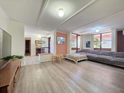 24 Baston Street, Carnarvon WA 6701