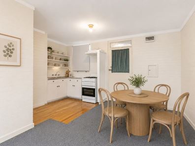 17/17 The Avenue, Crawley WA 6009