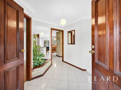 10 Trevally Way, Sorrento WA 6020