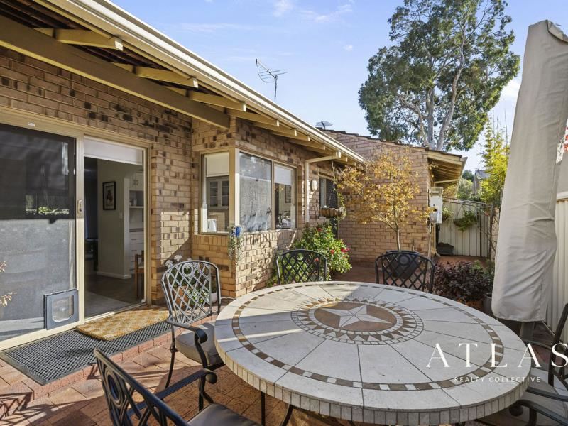 2/27 Strickland Street, South Perth