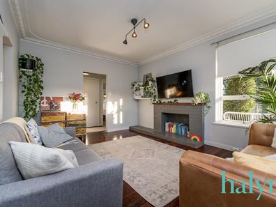 31 Sanderson Street, Embleton WA 6062