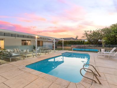 51 Redfin Crescent, Beldon WA 6027